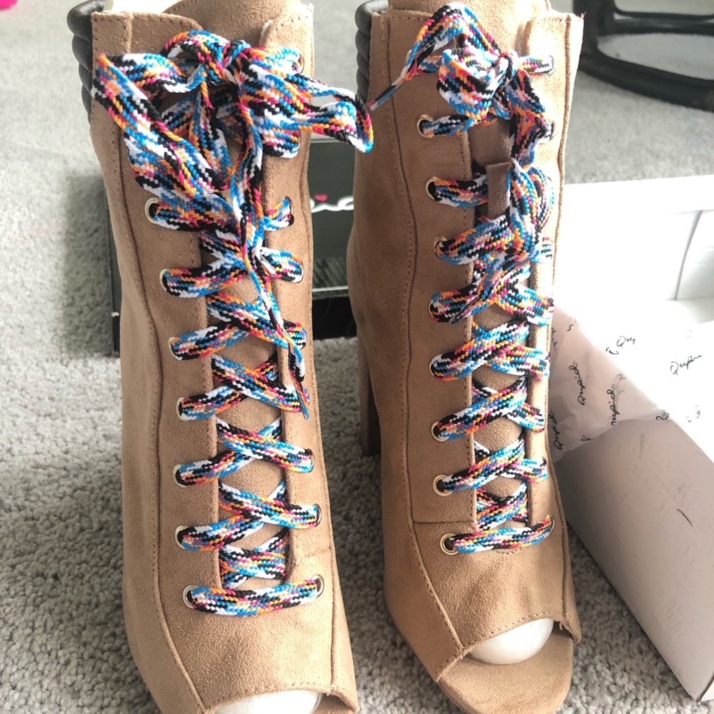 Qupid Boots